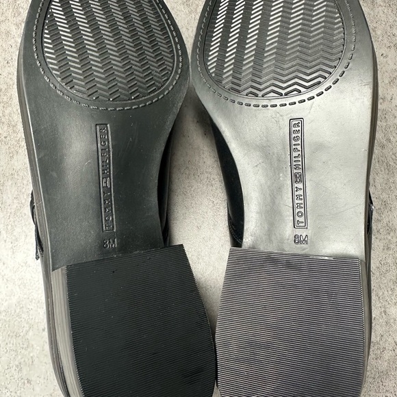 Tommy Hilfiger ‘Bettina’ Buckle Loafers - Picture 9 of 10